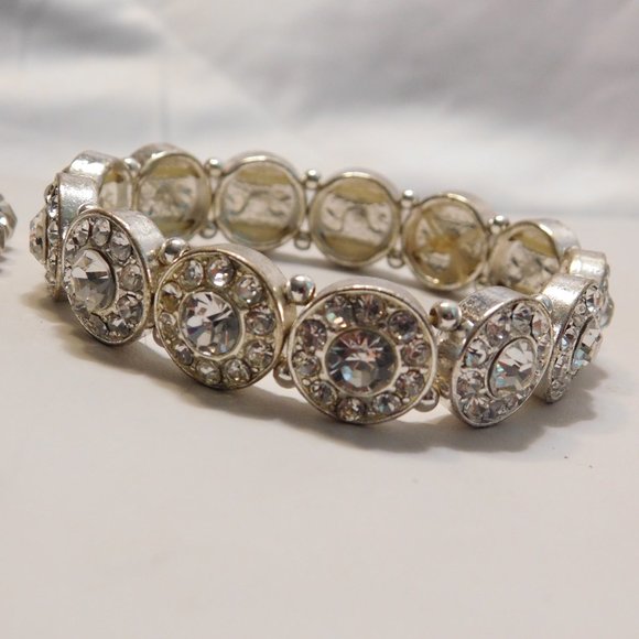 JEWELRY LOT of 4 Bracelets - Picture 9 of 11